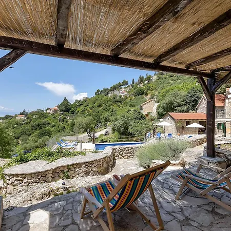 Willa Zora Stonehouses - Private With Heated Pool